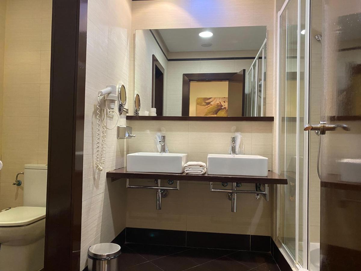 Hotel La Cantuena (Adults Only) 후엔라블라다 외부 사진